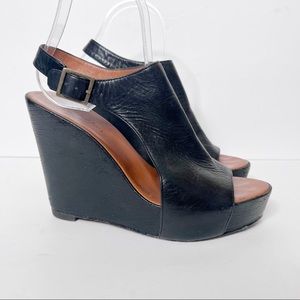 Elizabeth and James Haley Black Leather Wedge Sandal Women’s Size 8